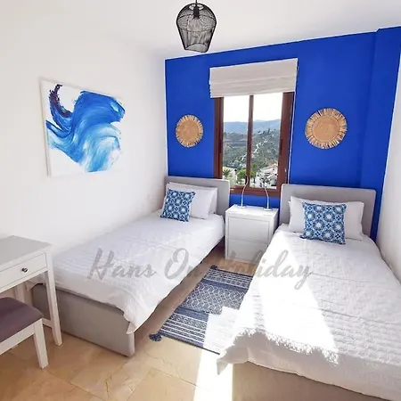 Apartment Piso Amaranta, Modern 2 Bedroom, 2 Bathroom With Air Conditioning And Pool Hansonholiday